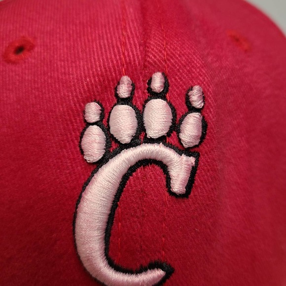 Xtreme Fanz Collegiate Cincinnati Bearcats Hook/Loopback Cap, Size Adjustable - Picture 2 of 7
